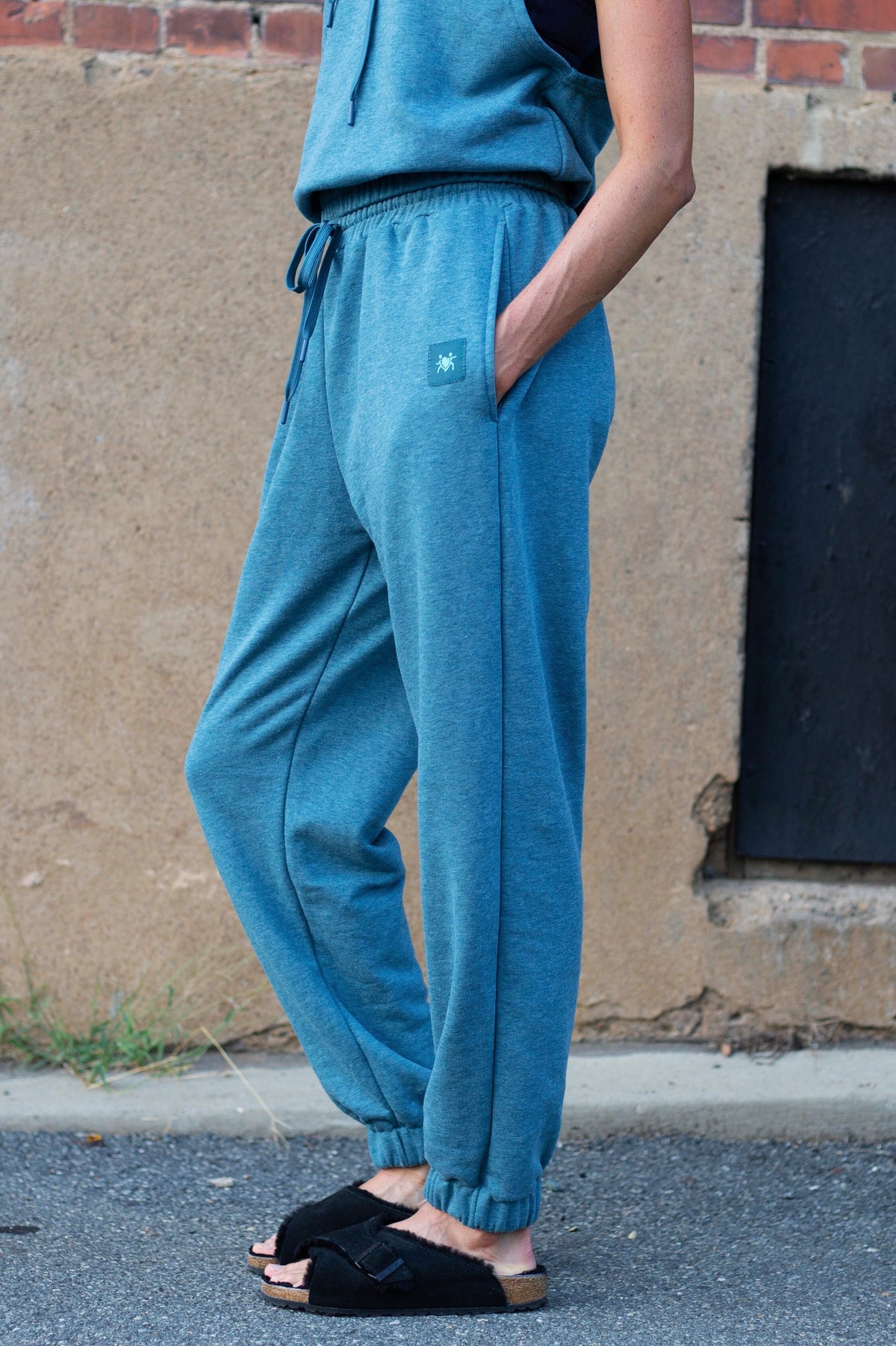 Team Joggers (ocean teal)