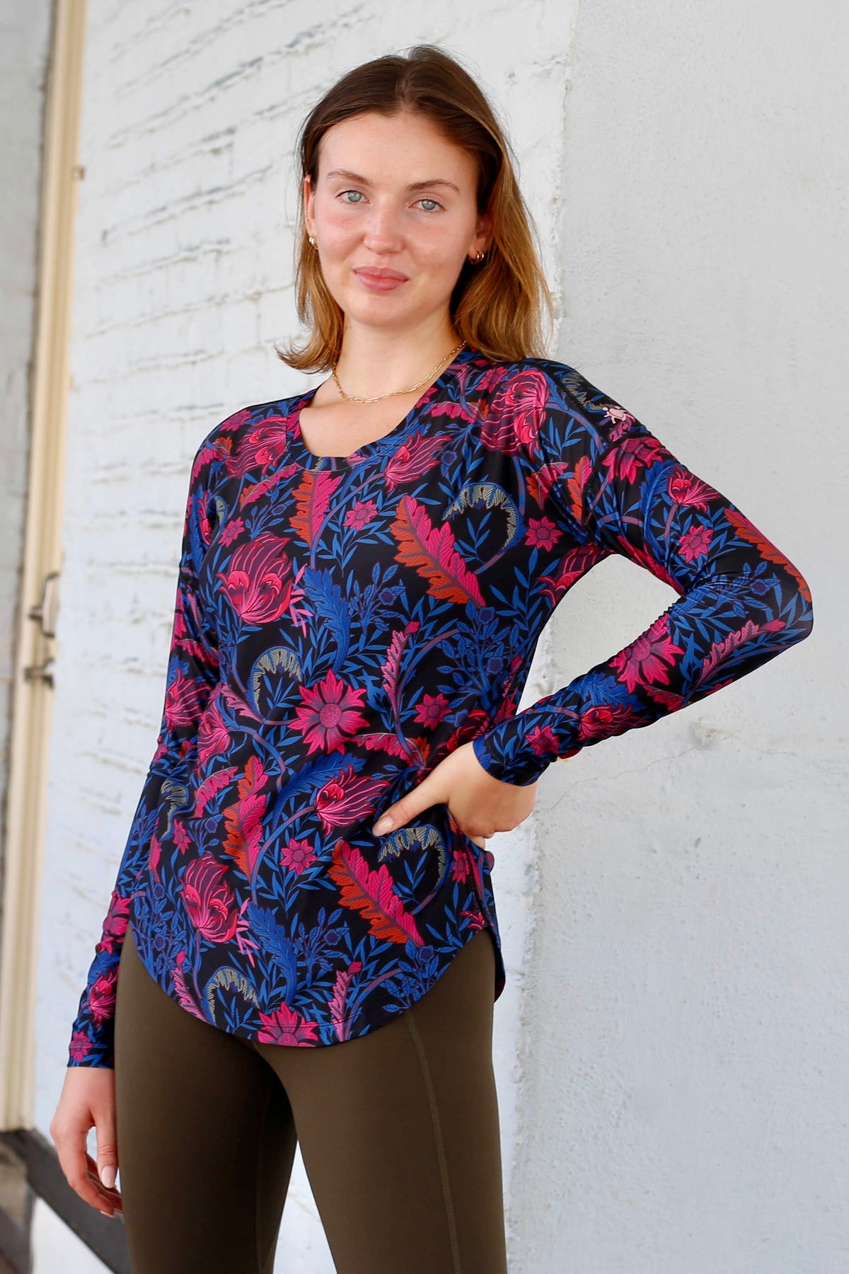 St. Clair Long Sleeve (black floral)
