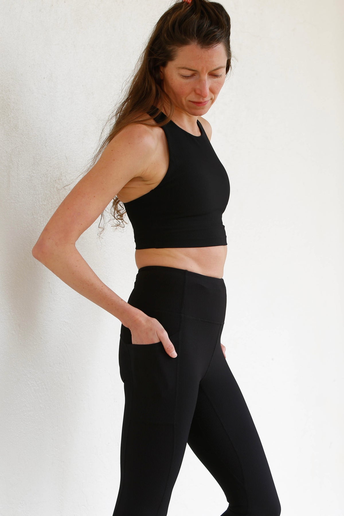 Kayla Pocket Leggings (black ribbed)