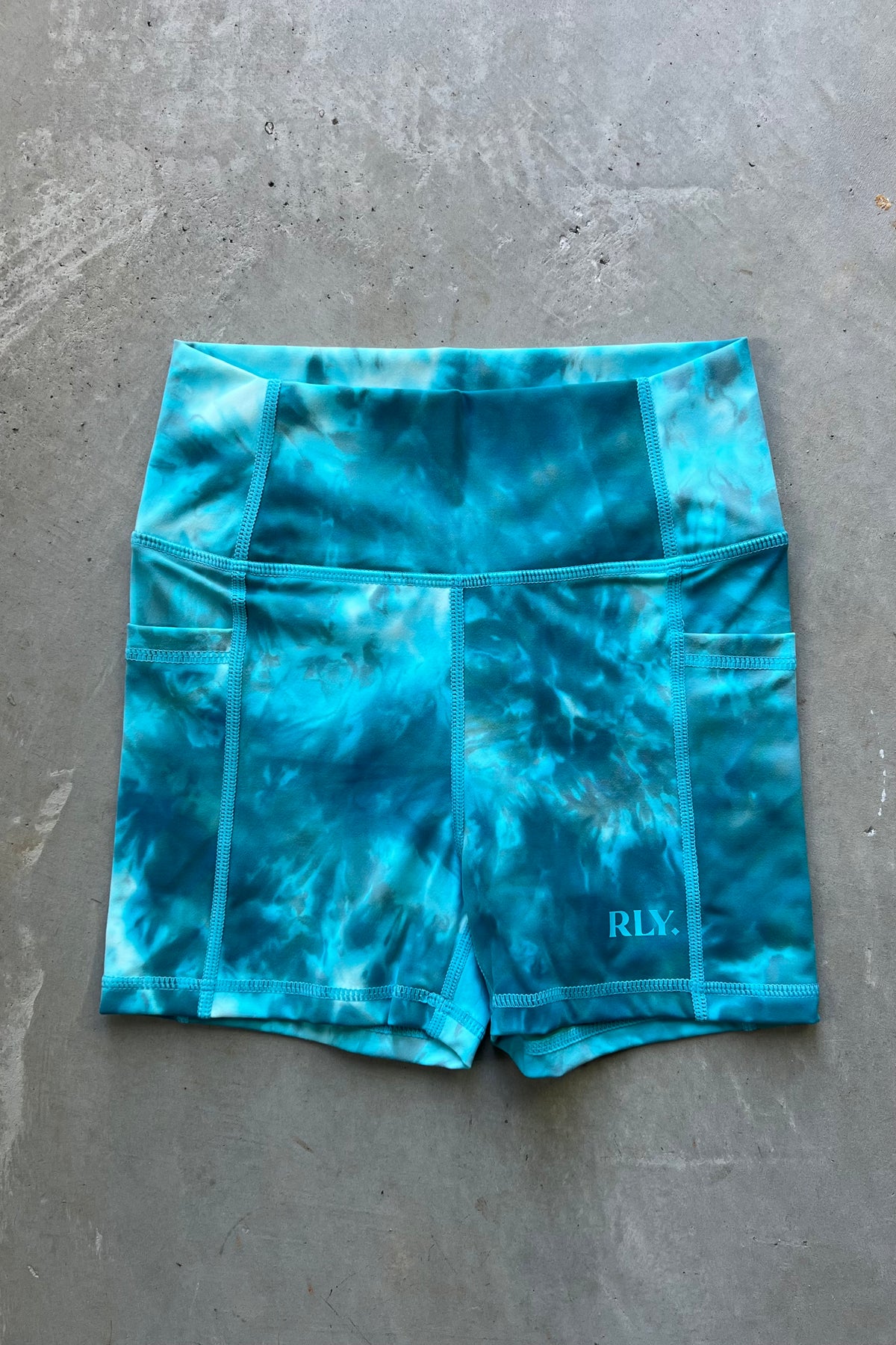 Madison Pocket Shorts (lagoon tie-dye)