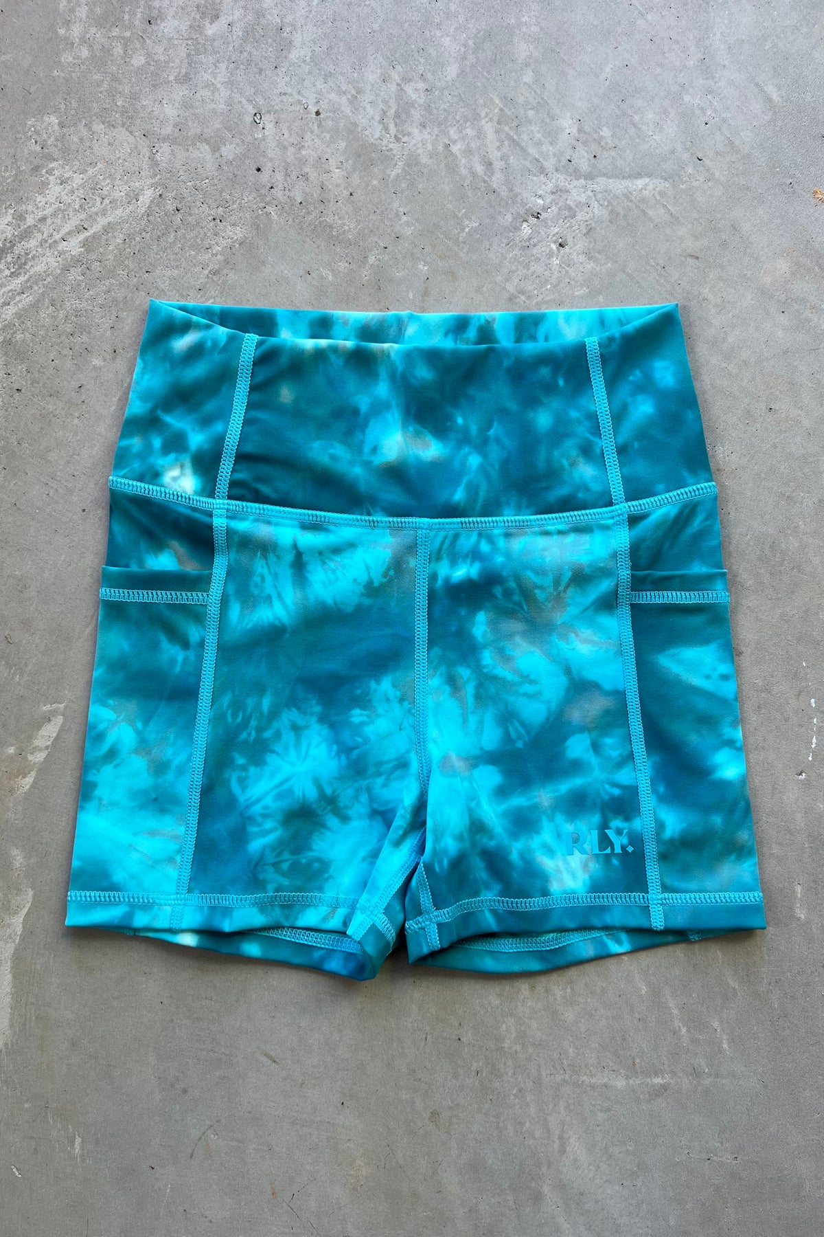 Madison Pocket Shorts (lagoon tie-dye)