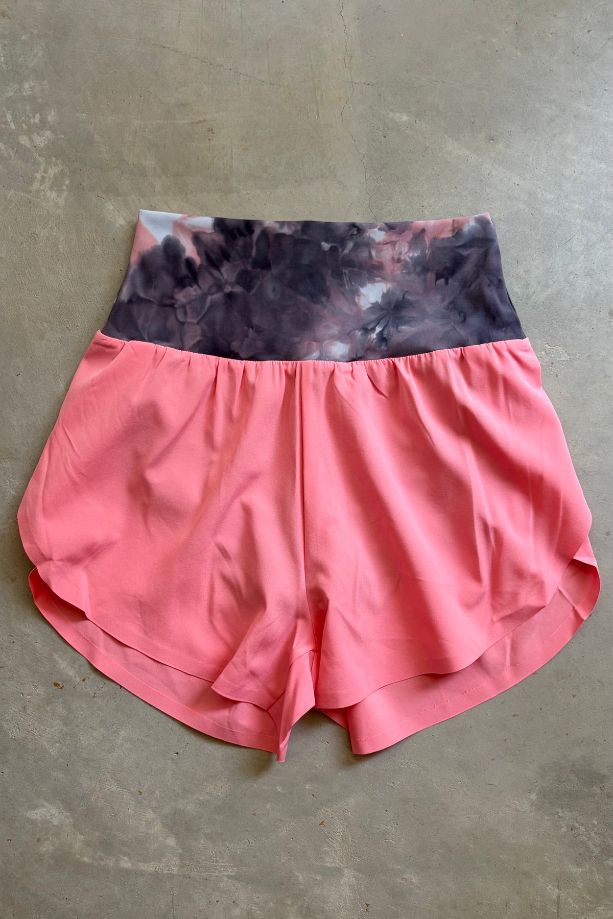 Virginia Ultralite Split Shorts (rose quartz)