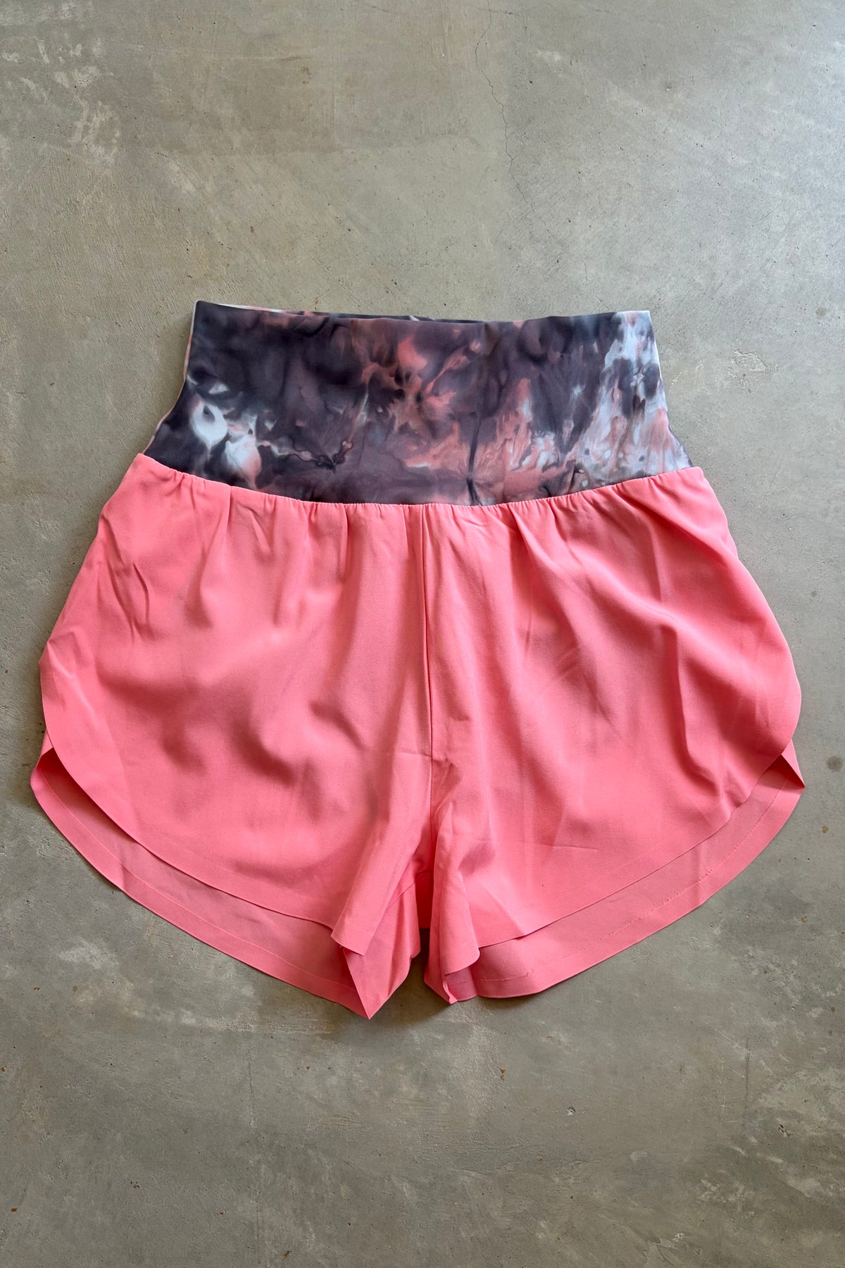 Virginia Ultralite Split Shorts (rose quartz)