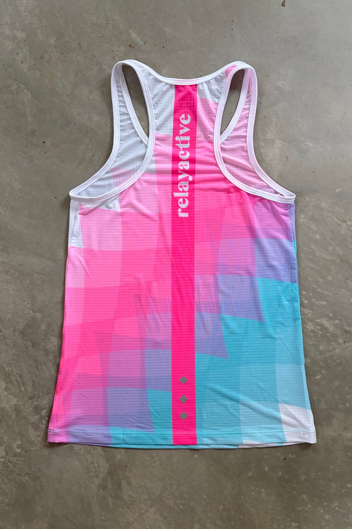 Limited Edition Motion Crop Singlet & Singlet Collection